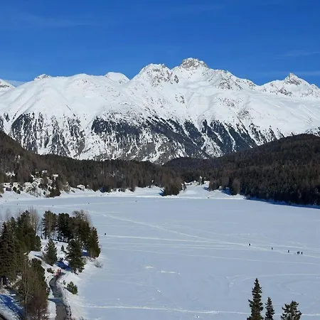Traunter Via * St. Moritz