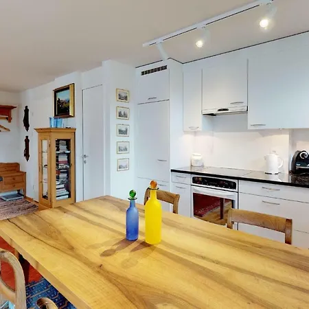 Διαμέρισμα Traunter Via *